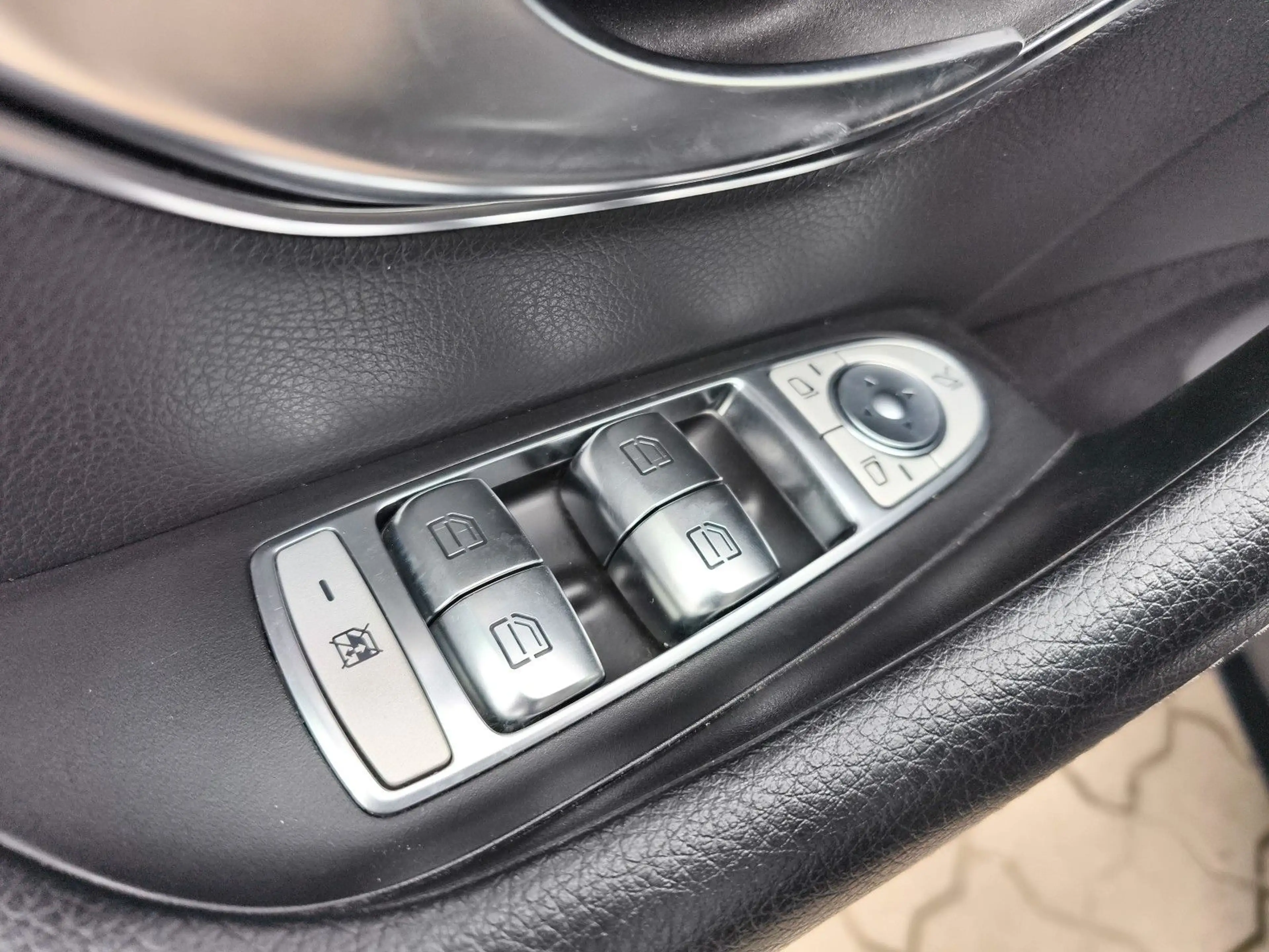 Mercedes-Benz CLS 400 d 4Matic AMG MEGA AUSSTATTUNG!! — photo 10