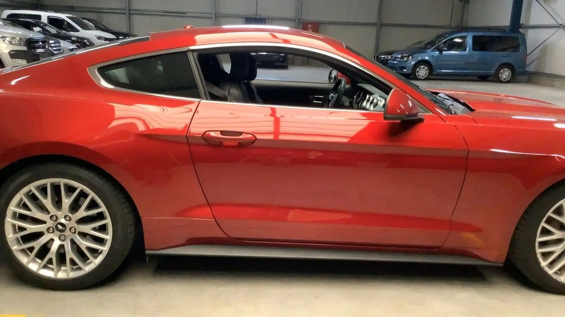 Ford Mustang 2.3 Fastback*1.Hand*EU-Modell*LED Rojo - 2