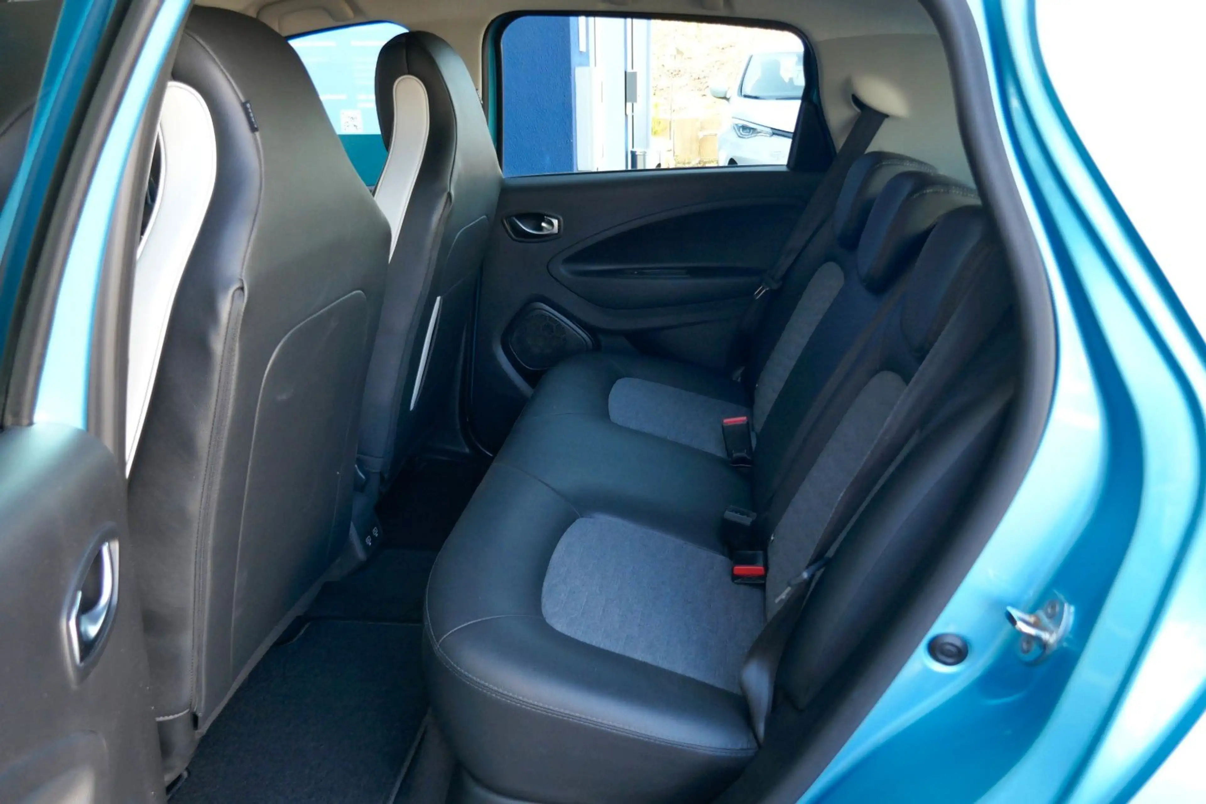 Renault ZOE (KAUFBATTERIE) Z.E. 50 INTENS CCS — photo 12