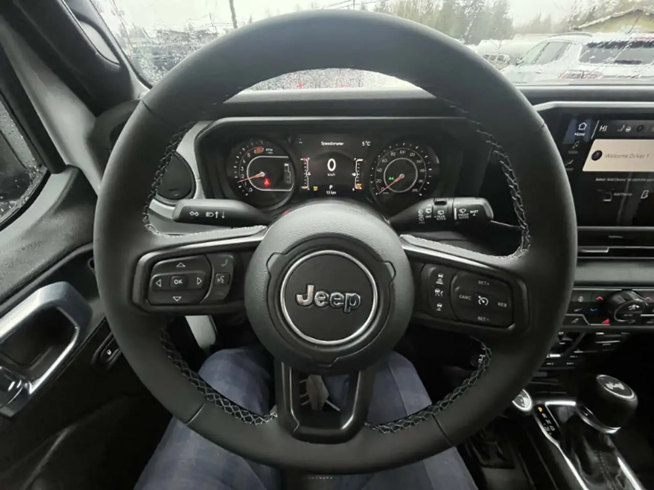 Jeep Wrangler снимка Jeep Wrangler