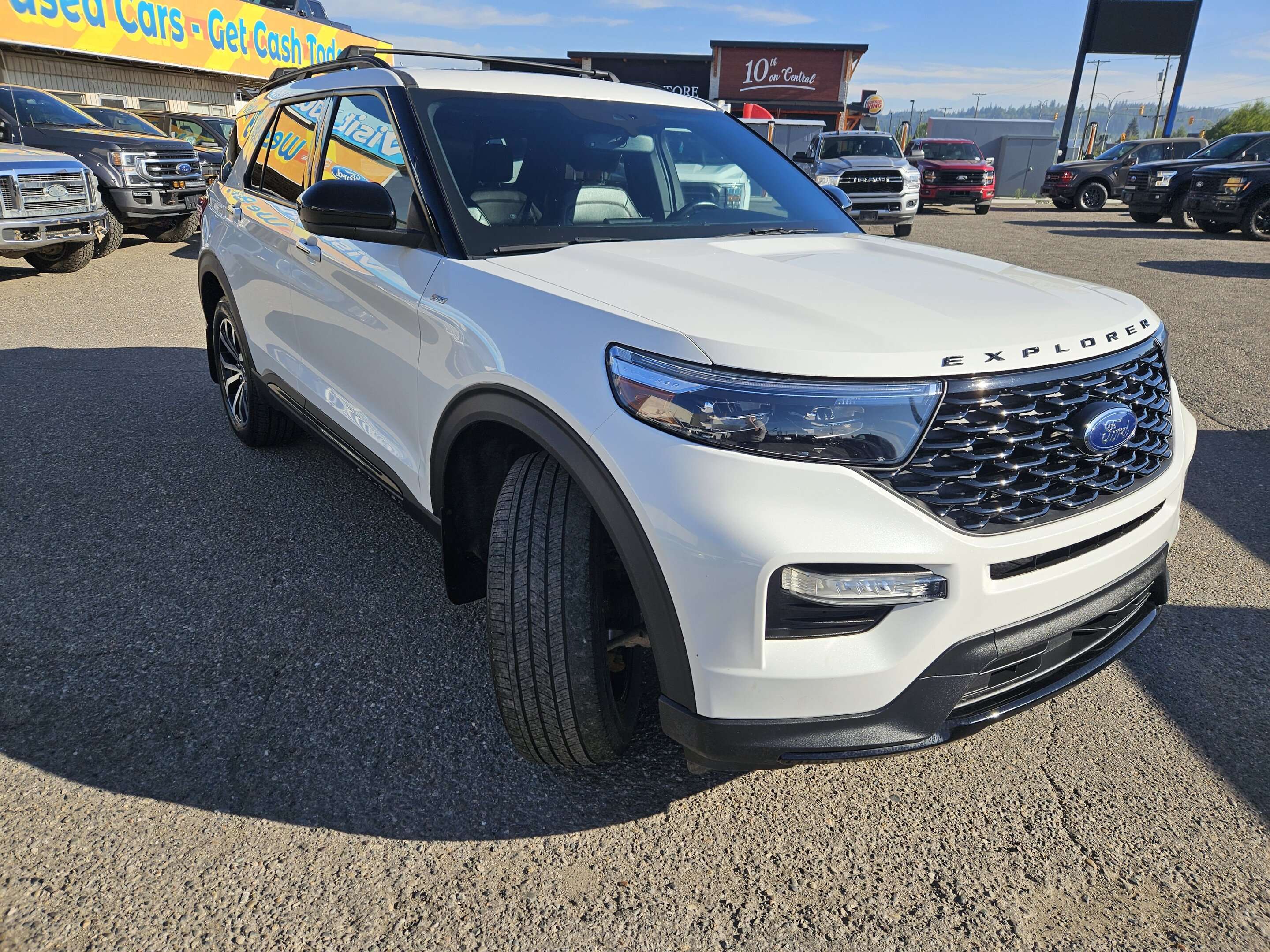 2022 Ford Explorer ST-Line | 4WD | 6 Seater | Heated Seats/Wheel — снимка 1
