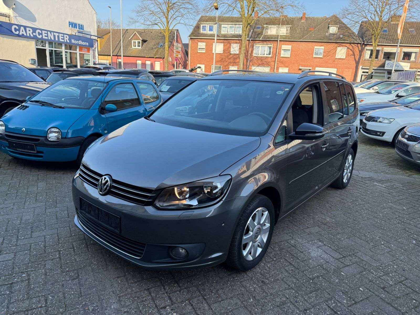Second hand Volkswagen Touran 1.6