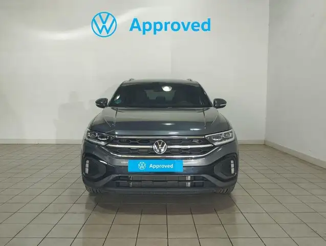 Volkswagen T-Roc view 10
