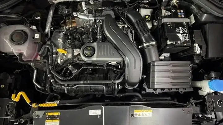 Volkswagen T-Roc 2025, foto 22