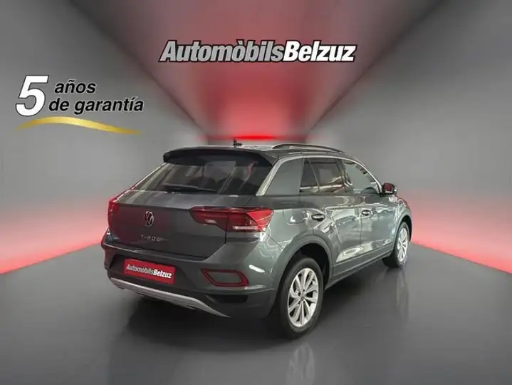Volkswagen T-Roc 2025, foto 6