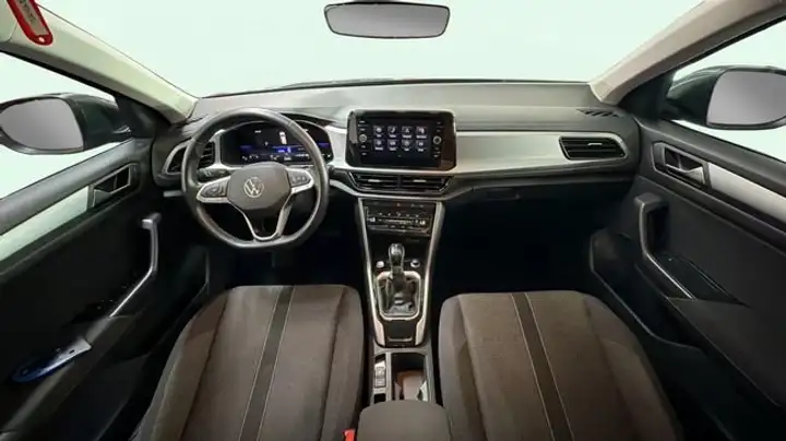Volkswagen T-Roc 2025, foto 9