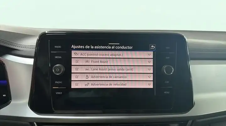 Volkswagen T-Roc 2025, foto 17