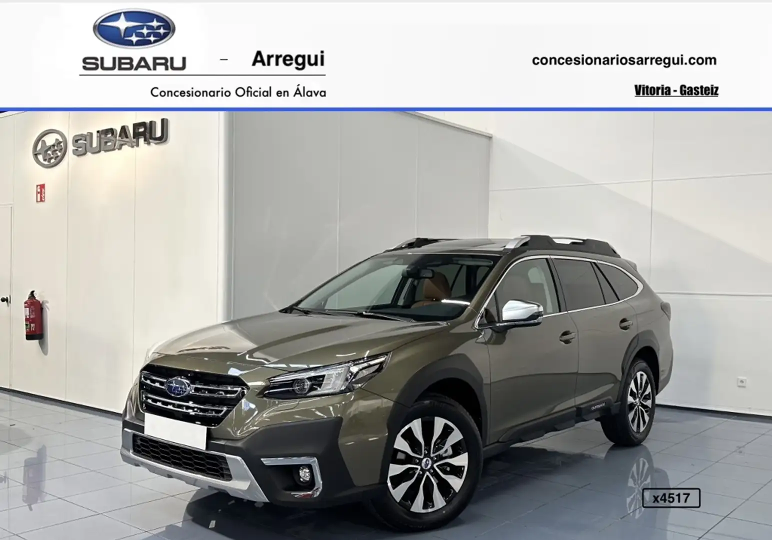 Subaru OUTBACK 2.5 Touring CVT Verde - 1