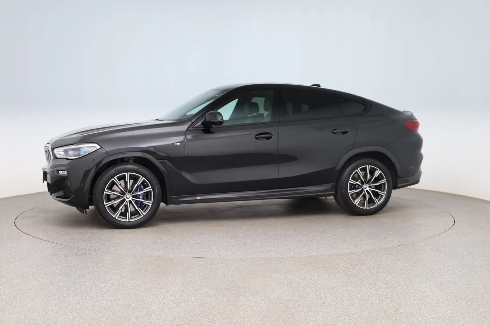 BMW X6 xDrive 30 d Schwarz - 2