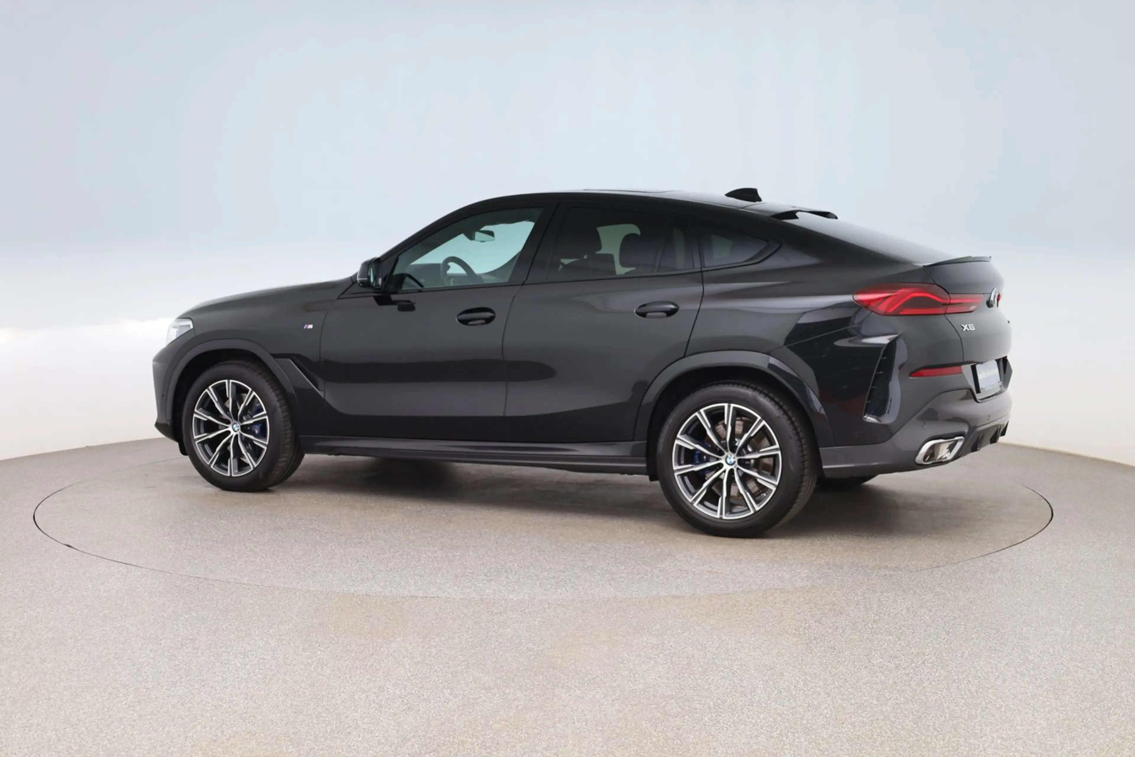BMW X6 xDrive 30 d — photo 3