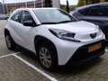 Toyota Aygo X 1.0 VVT-i MT Play | Airco | Camera | Carplay | NL- Wit - thumbnail 2