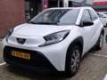 Toyota Aygo X 1.0 VVT-i MT Play | Airco | Camera | Carplay | NL- Wit - thumbnail 1