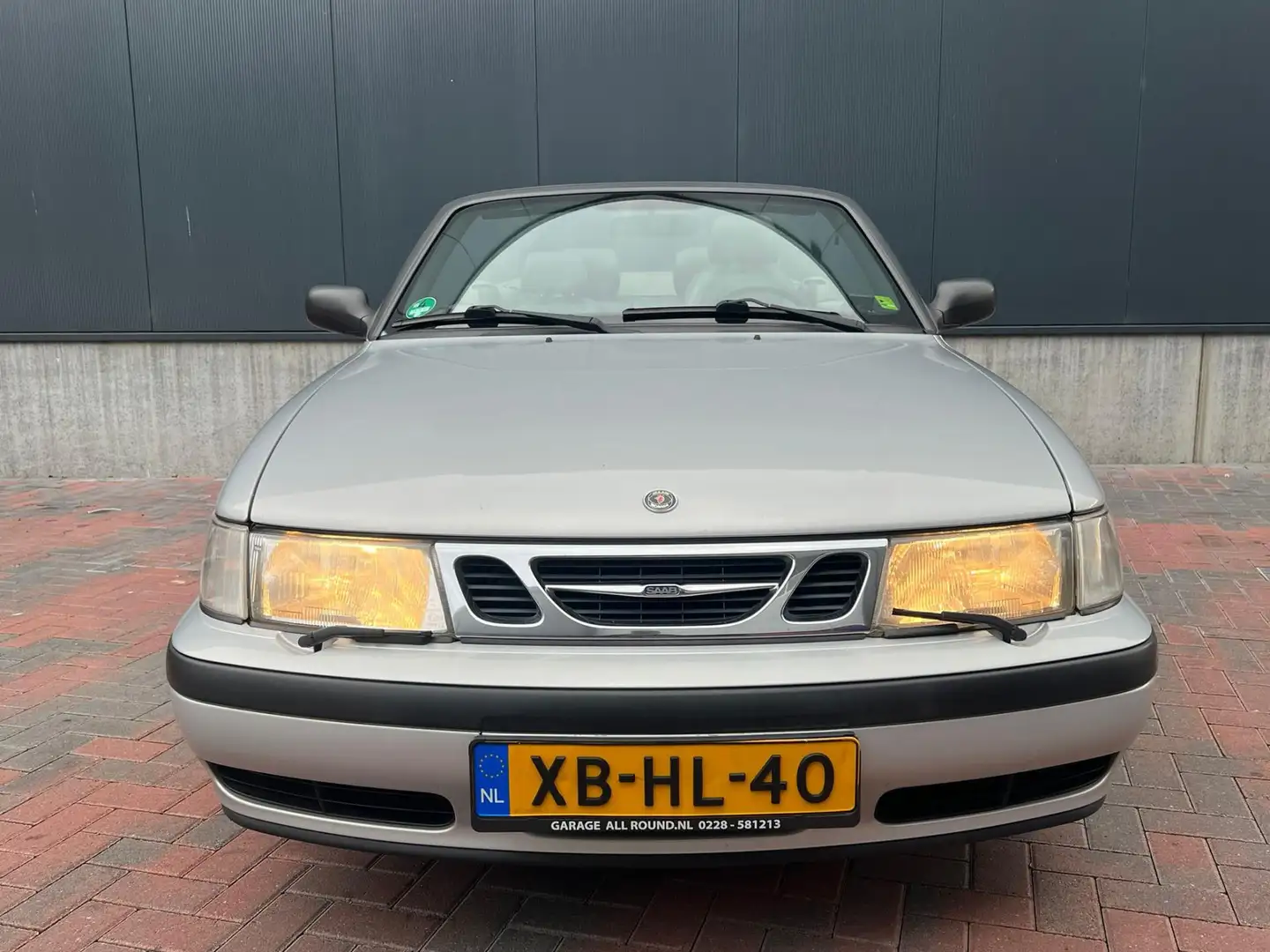 Saab 9-3 Cabrio 2.0 S * Airco * Soft-top * Elek-ramen * Grau - 2