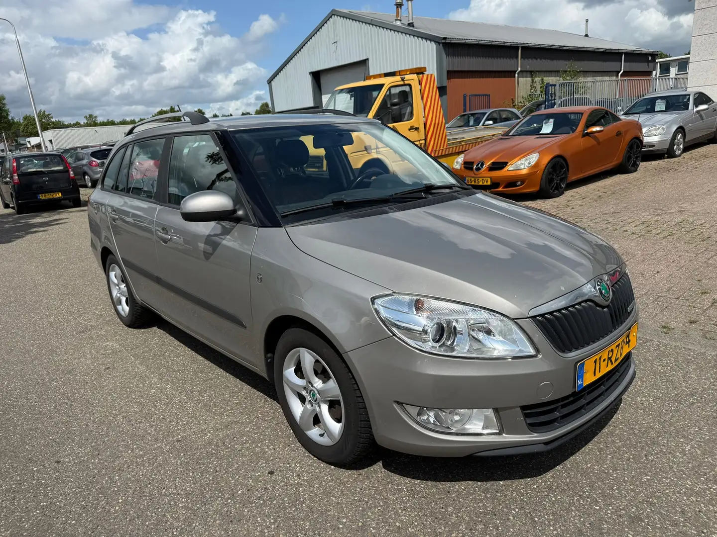 Skoda Fabia Combi 1.2 TDI Greenline NAV.+ Clima Bj:2011 NAP! Beige - 2