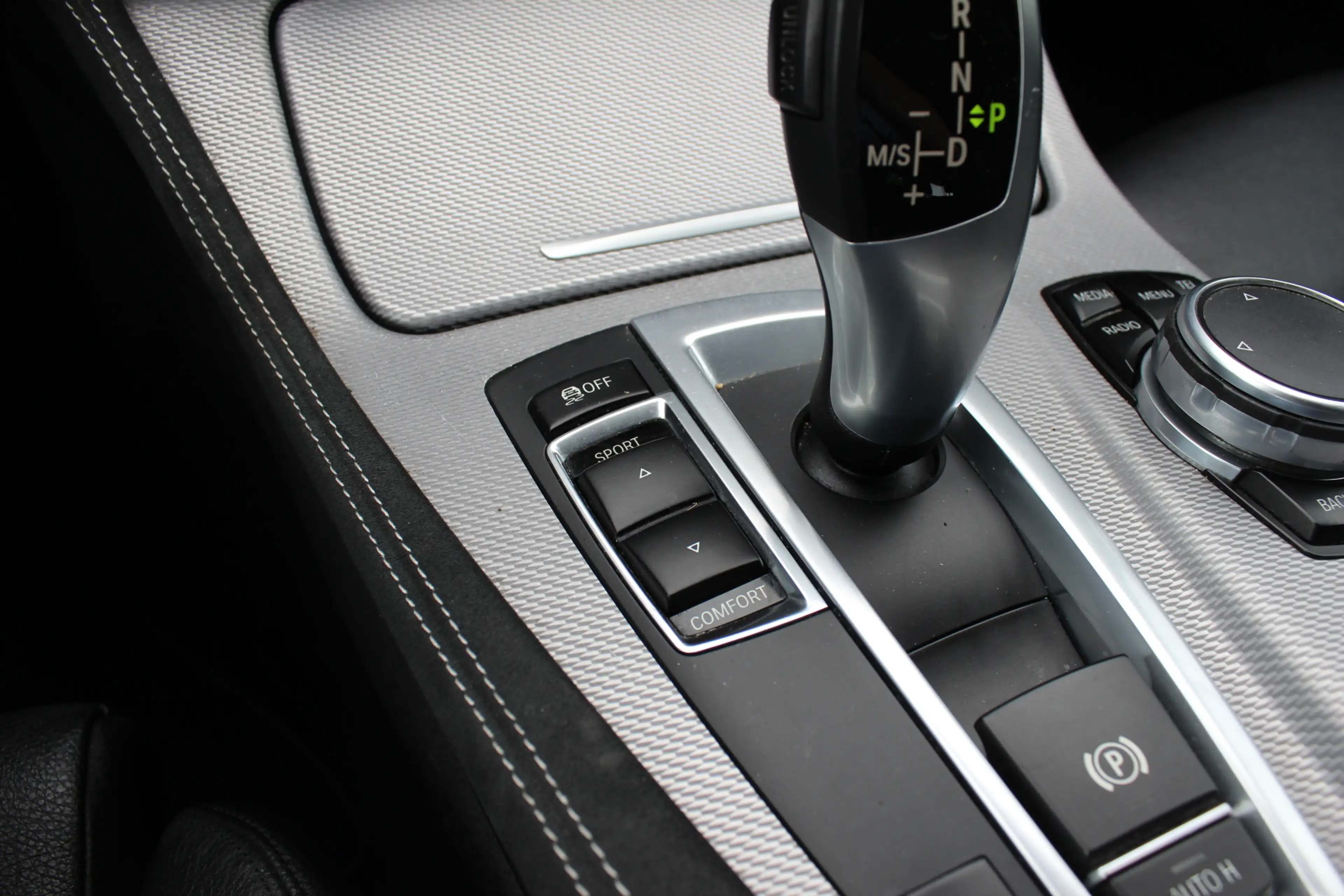 BMW 520 5-serie Touring 520i Executive M Sport / NL Auto! — photo 30