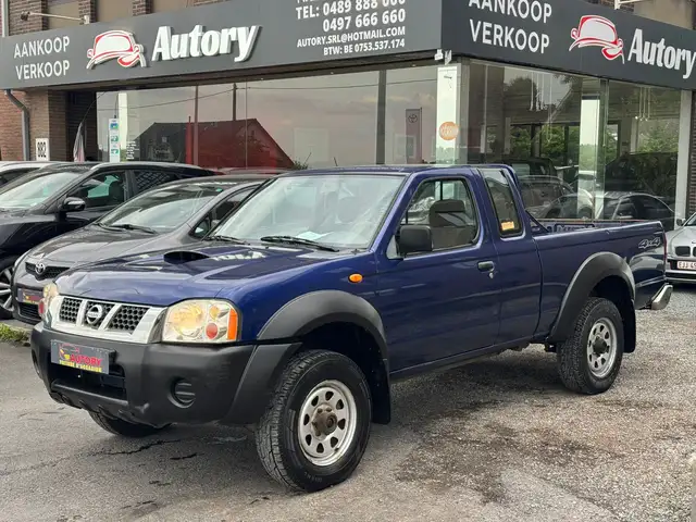 Nissan Navara Extra-cabine / 2.5l / 4x4