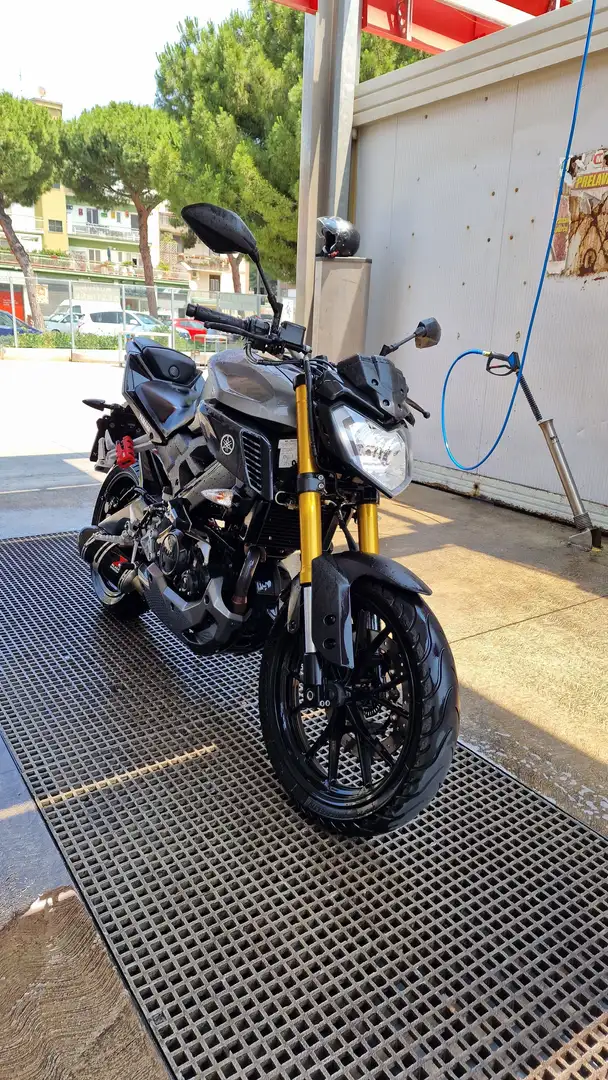 Yamaha MT-125 ABS Grigio - 1