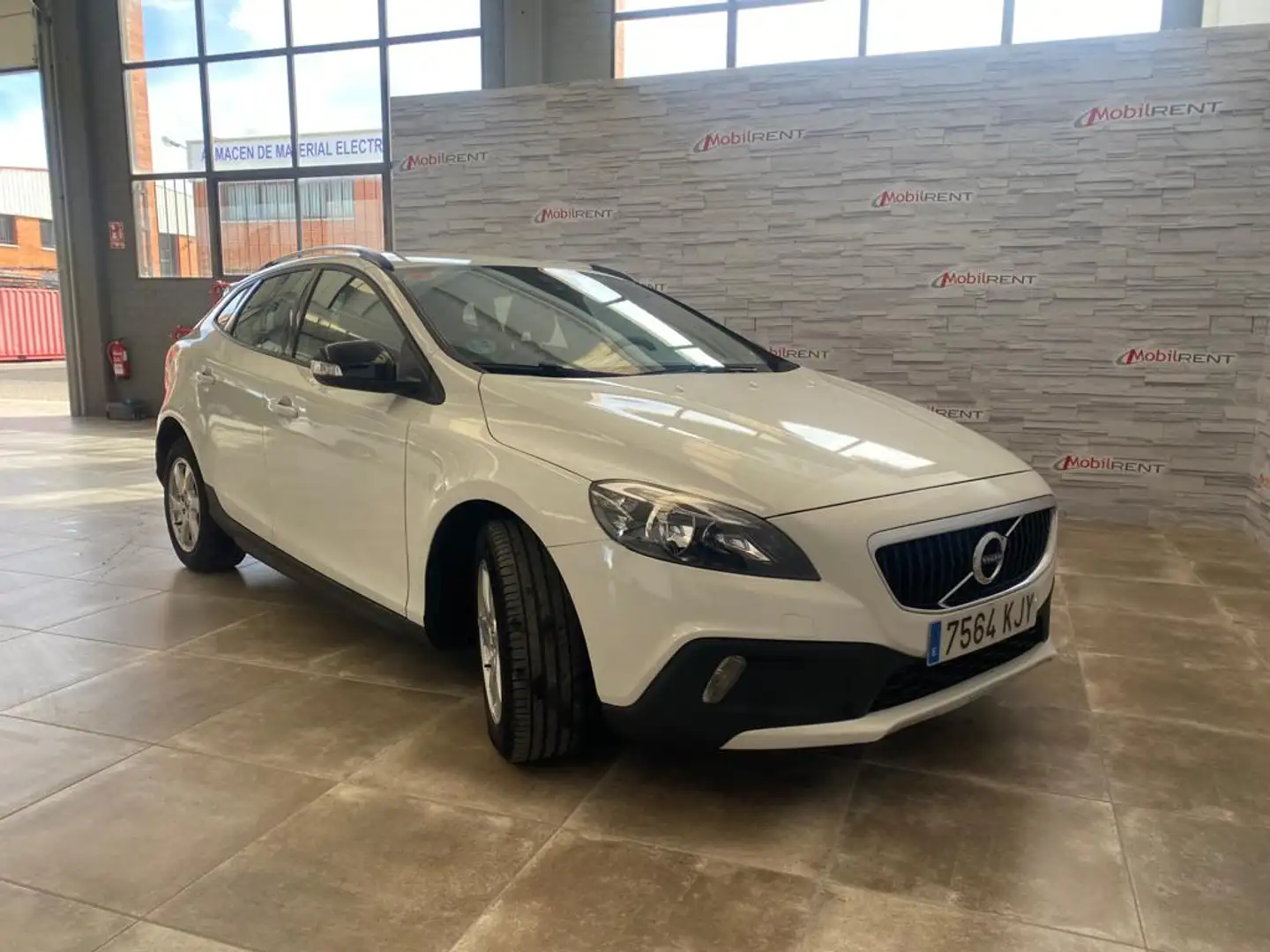 Volvo V40 Cross Country D3 150 Wit - 2