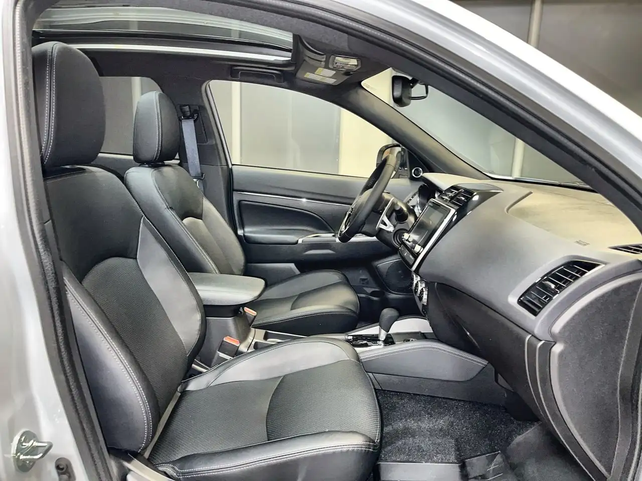Mitsubishi RVR снимка Mitsubishi RVR