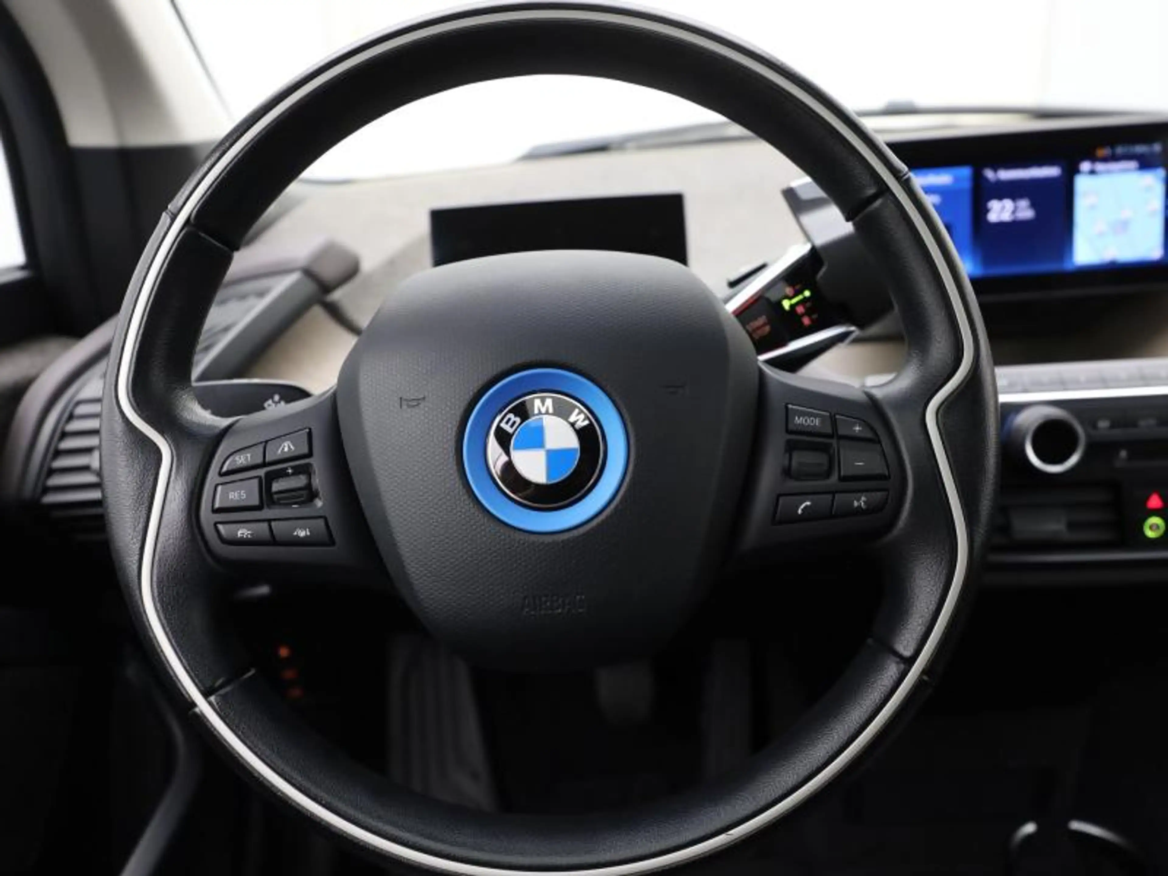 BMW i3 REX - HARMAN KARDON - LEDER - LED — photo 9