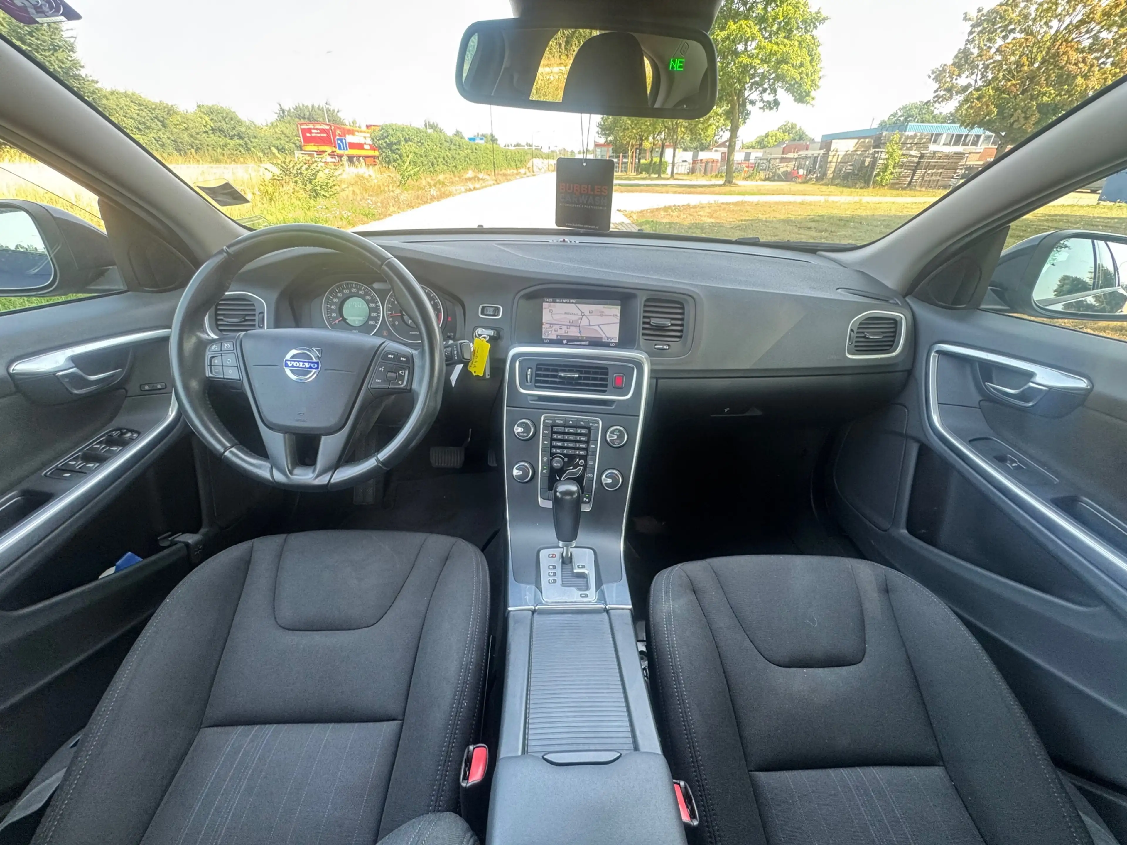 Volvo S60 1.6 T4 Kinetic 180PK AUTOMAAT! Navi l Cruise l LED — photo 8