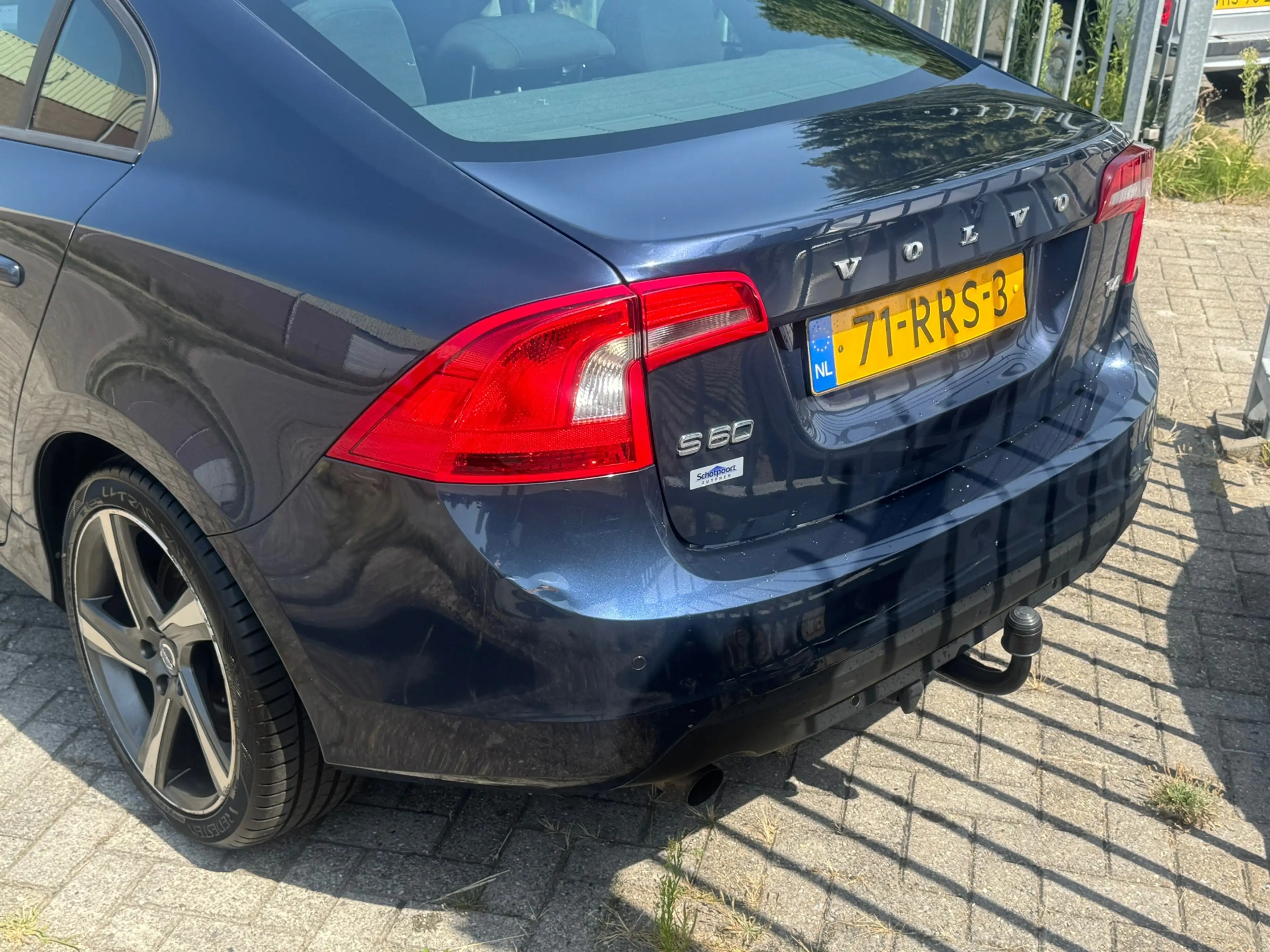 Volvo S60 1.6 T4 Kinetic 180PK AUTOMAAT! Navi l Cruise l LED — photo 43