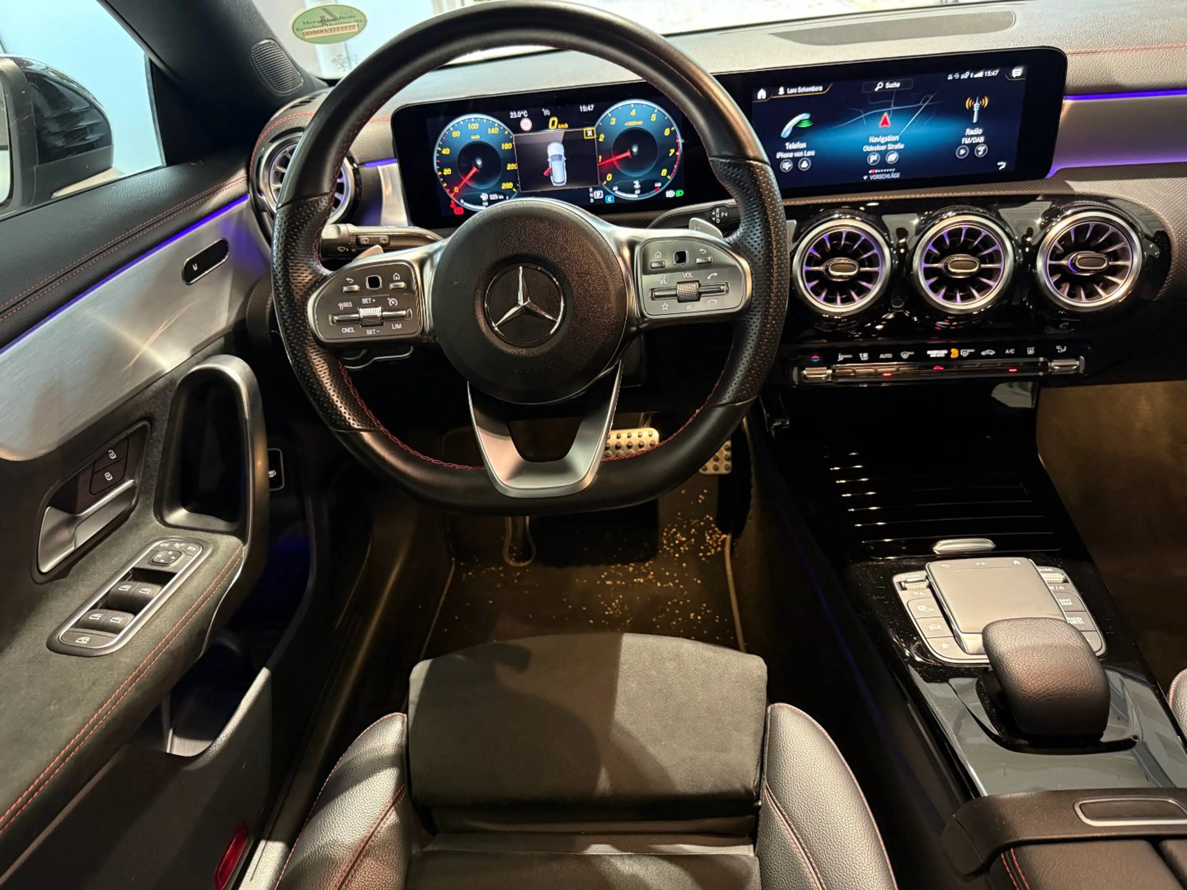 Mercedes-Benz CLA 200 CLA 200 AMG Line Exterieur & Interieur Night-Paket — photo 13
