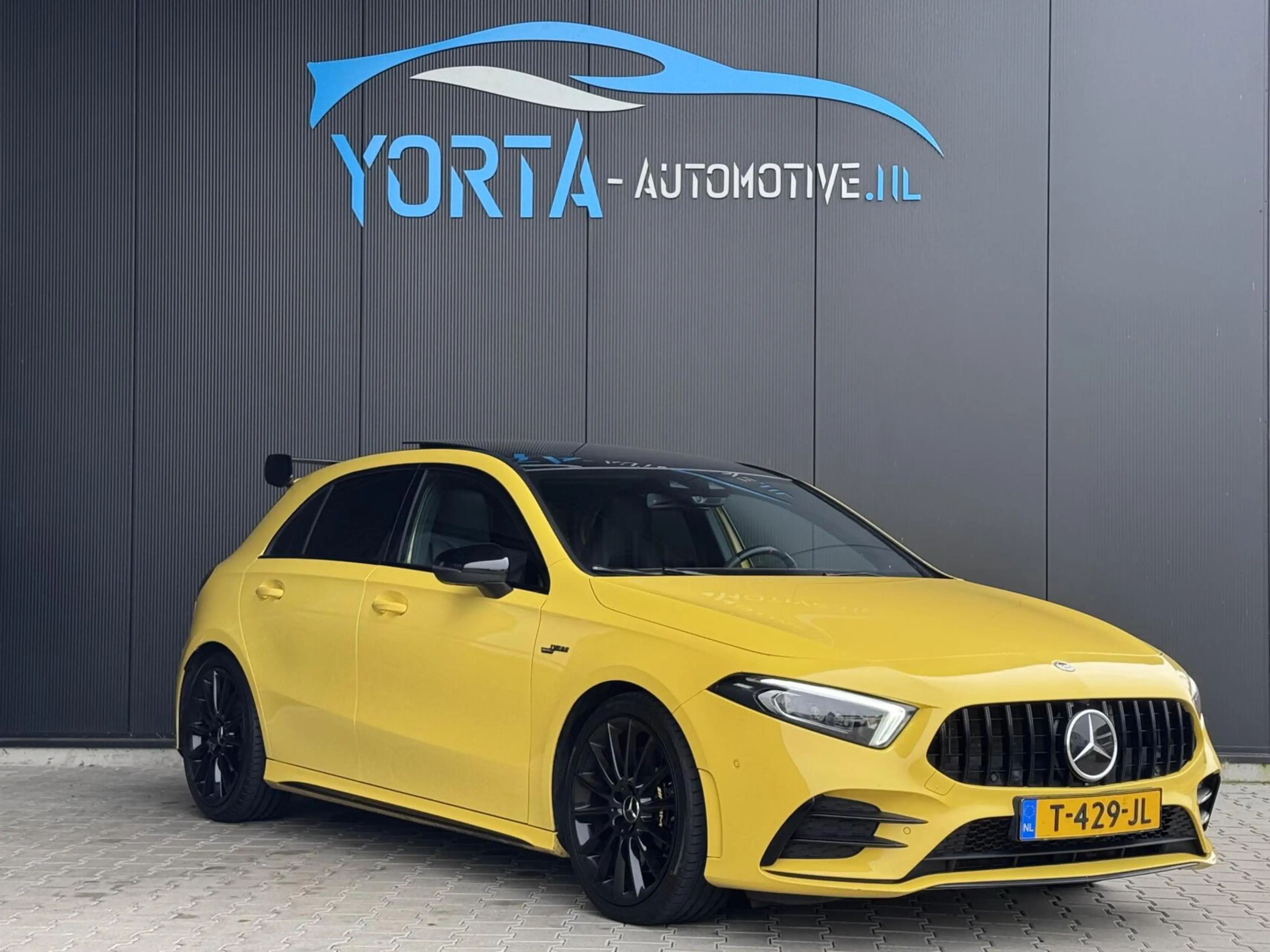 Mercedes-Benz A 35 AMG 4MATIC Edition 1 — photo 7