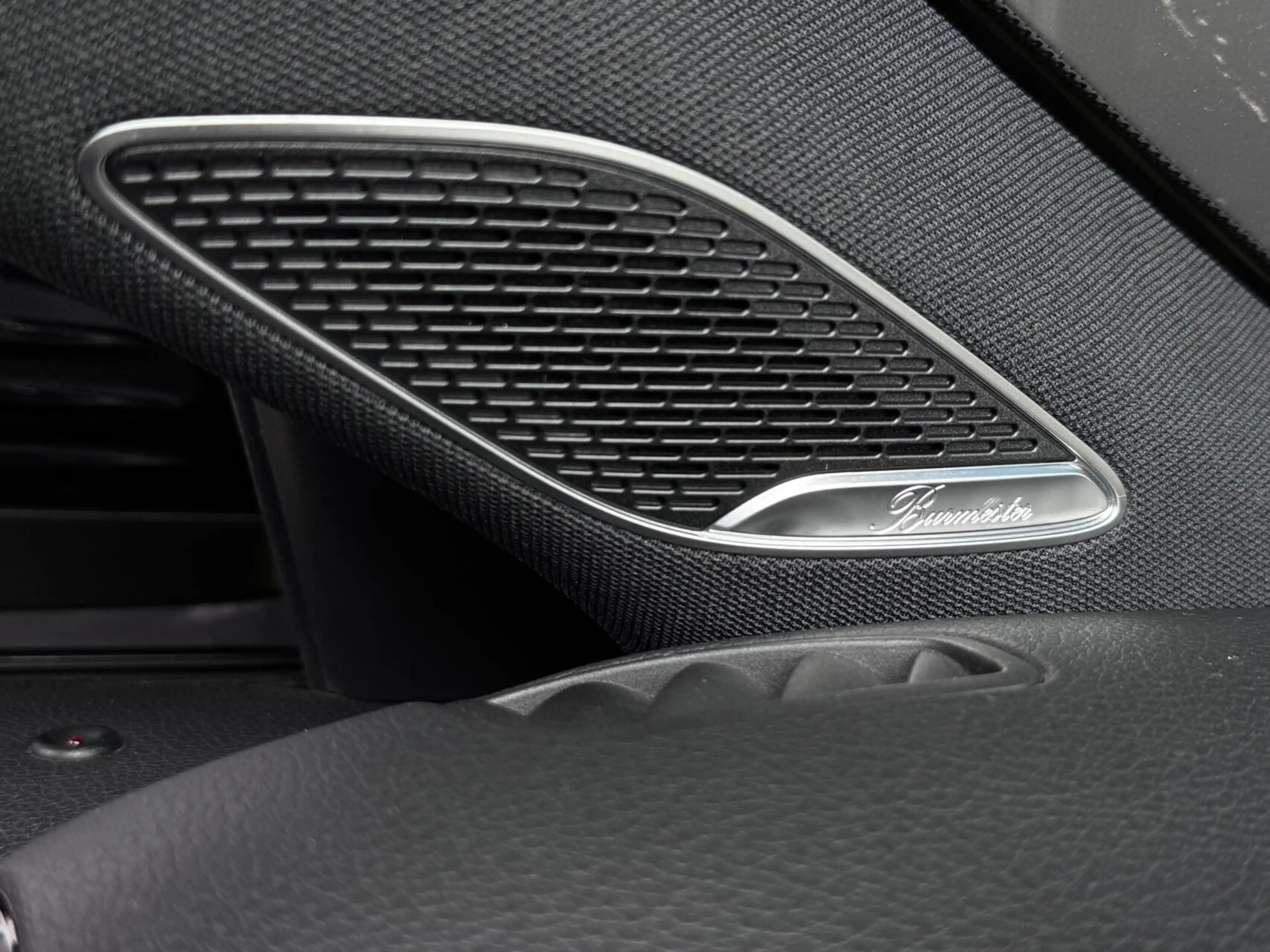 Mercedes-Benz A 35 AMG 4MATIC Edition 1 — photo 19