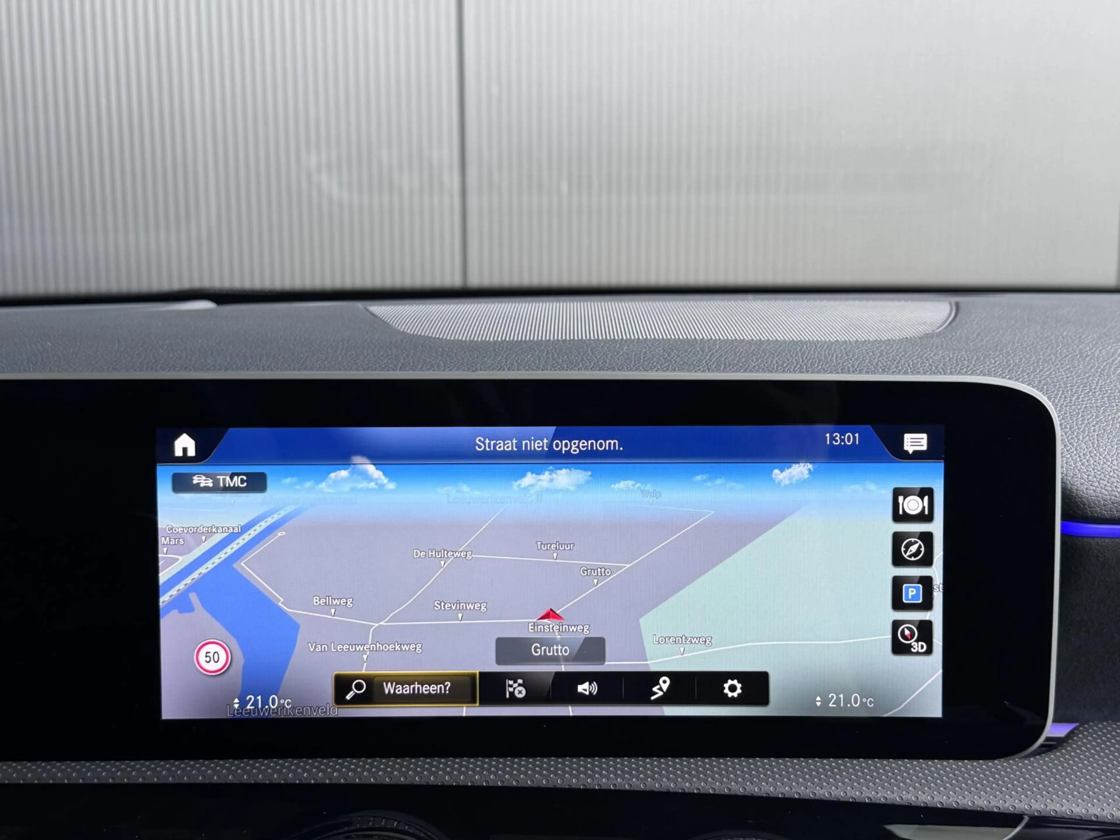 Mercedes-Benz A 35 AMG 4MATIC Edition 1 — photo 13