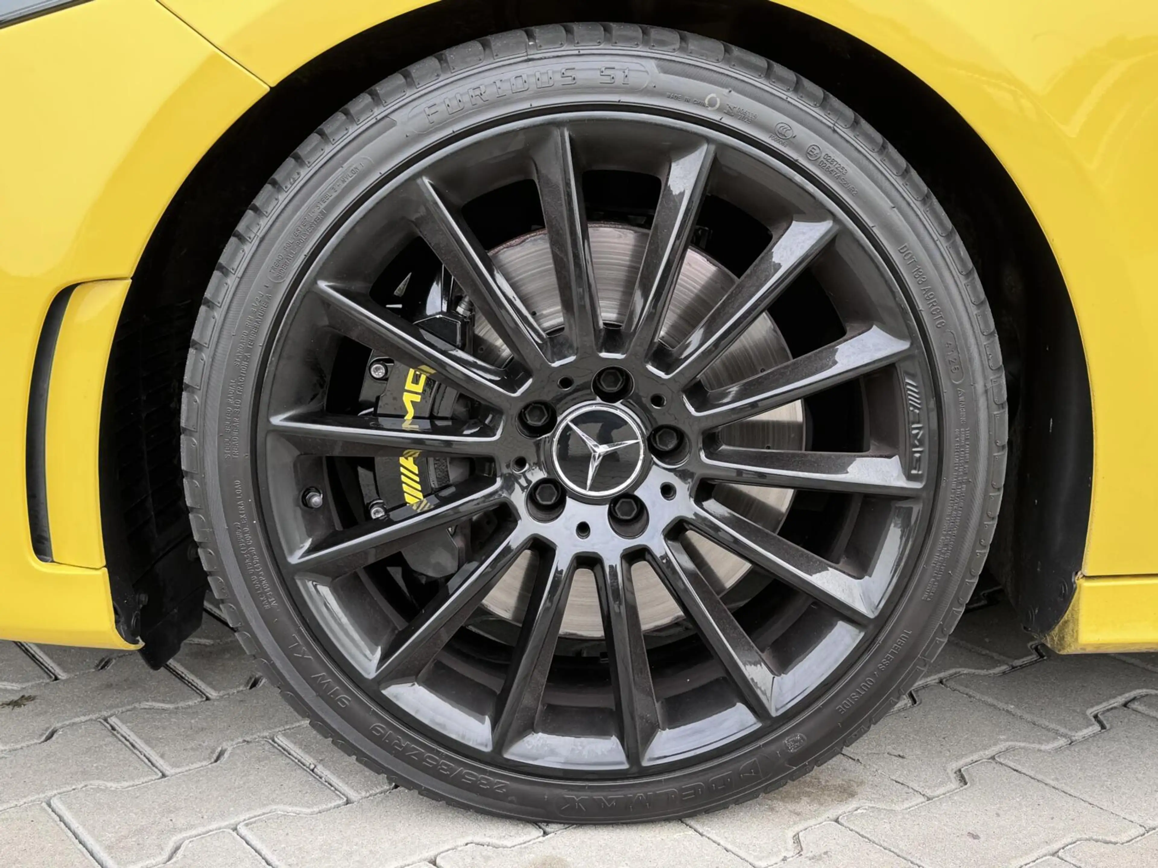 Mercedes-Benz A 35 AMG 4MATIC Edition 1 — photo 26