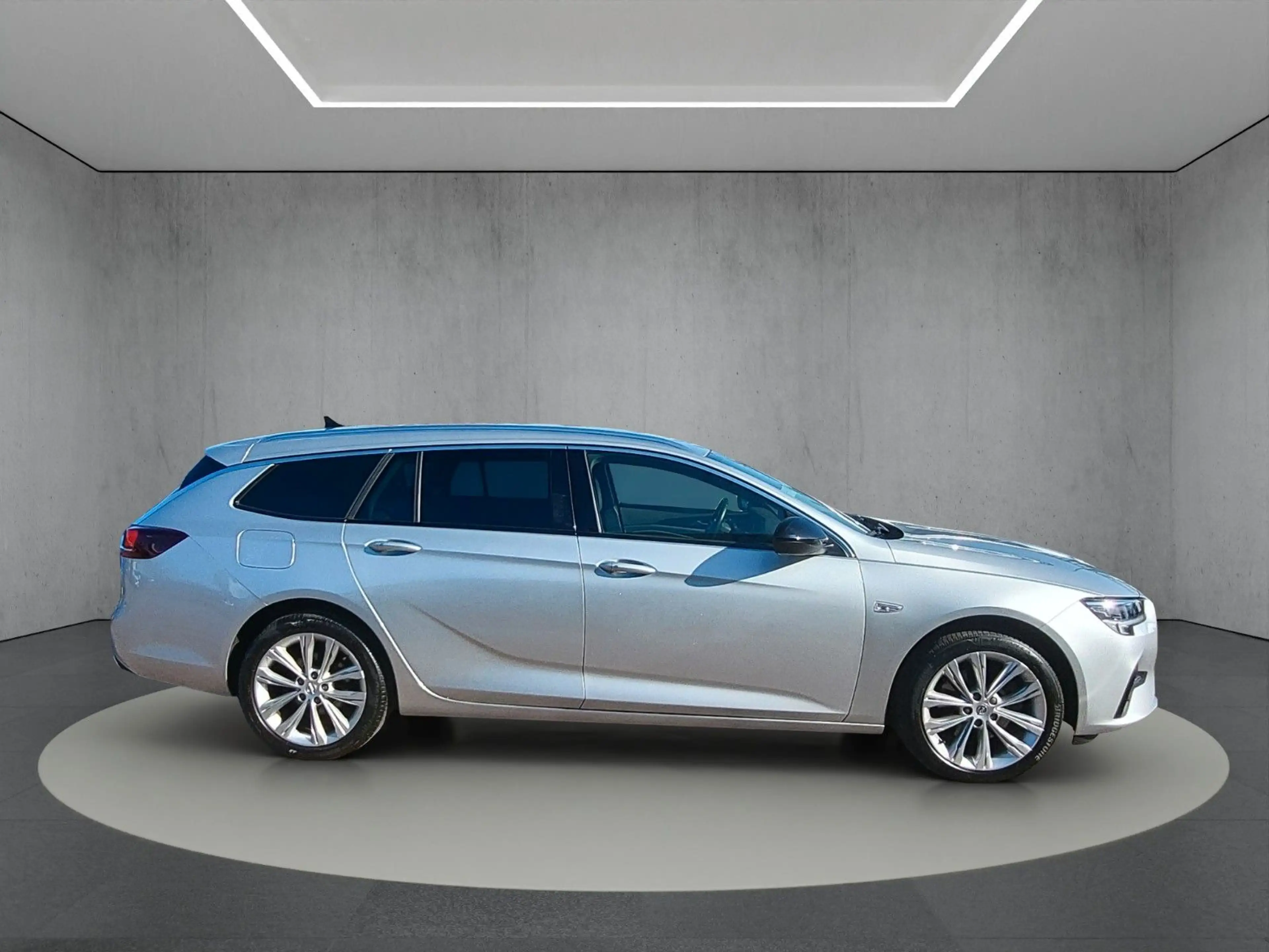 Opel Insignia B ST Premium "Business 4x4" Bose/Navi — photo 8