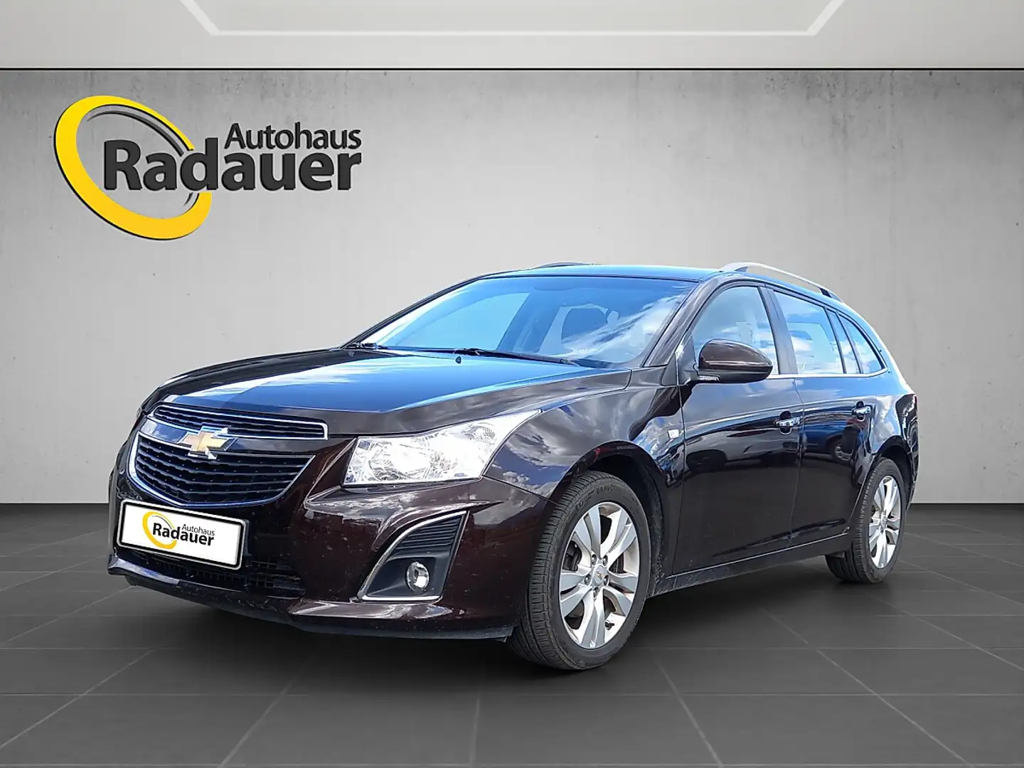 Chevrolet Cruze SW LTZ 2,0 TD 163 PS Braun - 1