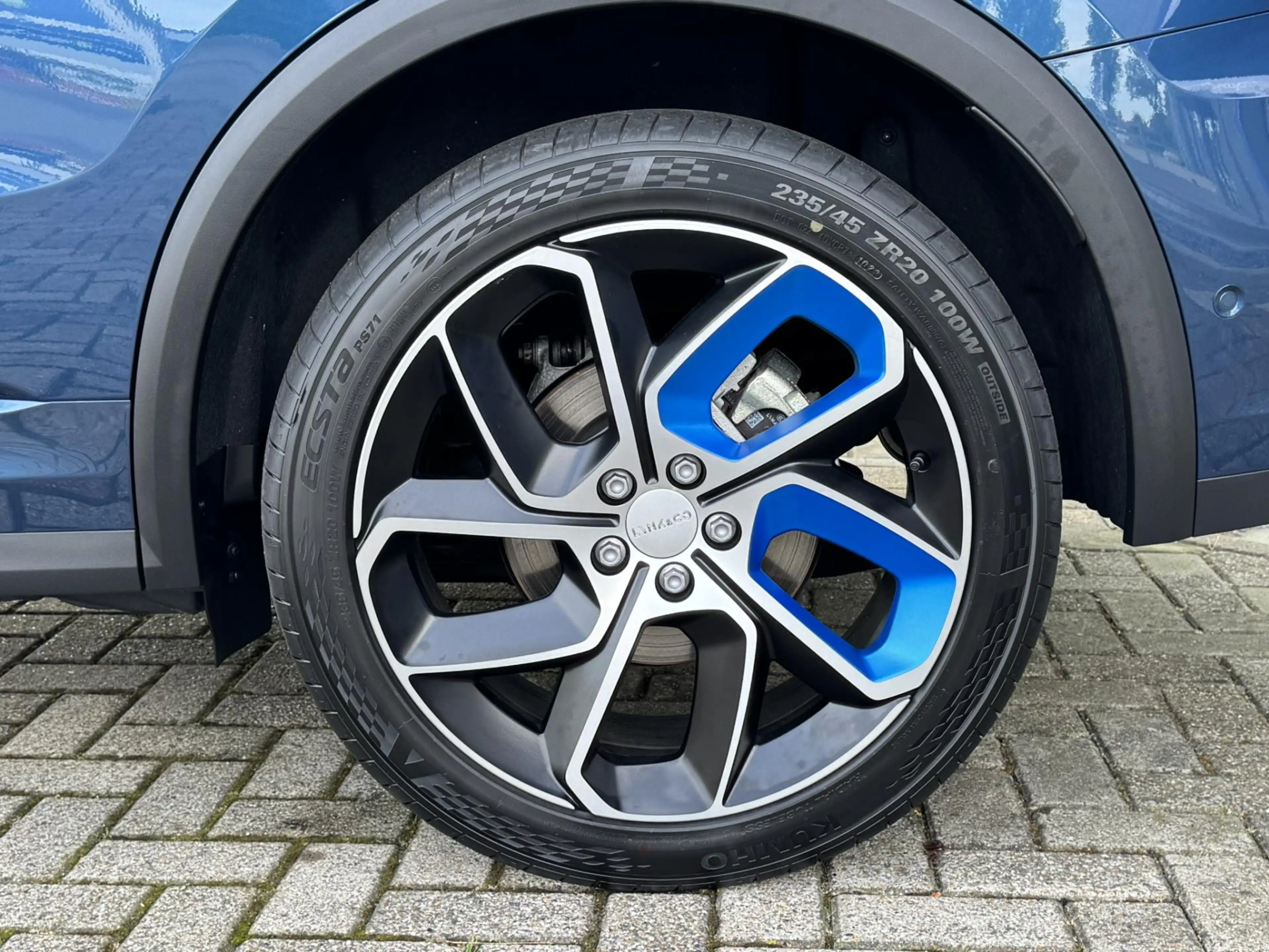 Lynk & Co 01 1.5 6,6 Kwh Accu Snel LAden Plug in Hybride 261pk — photo 9