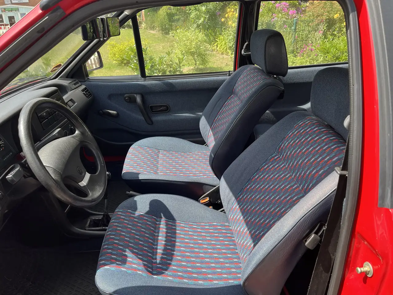 Volkswagen Polo 1.2 CL Coupe ,,Oldtimer“, foto 9