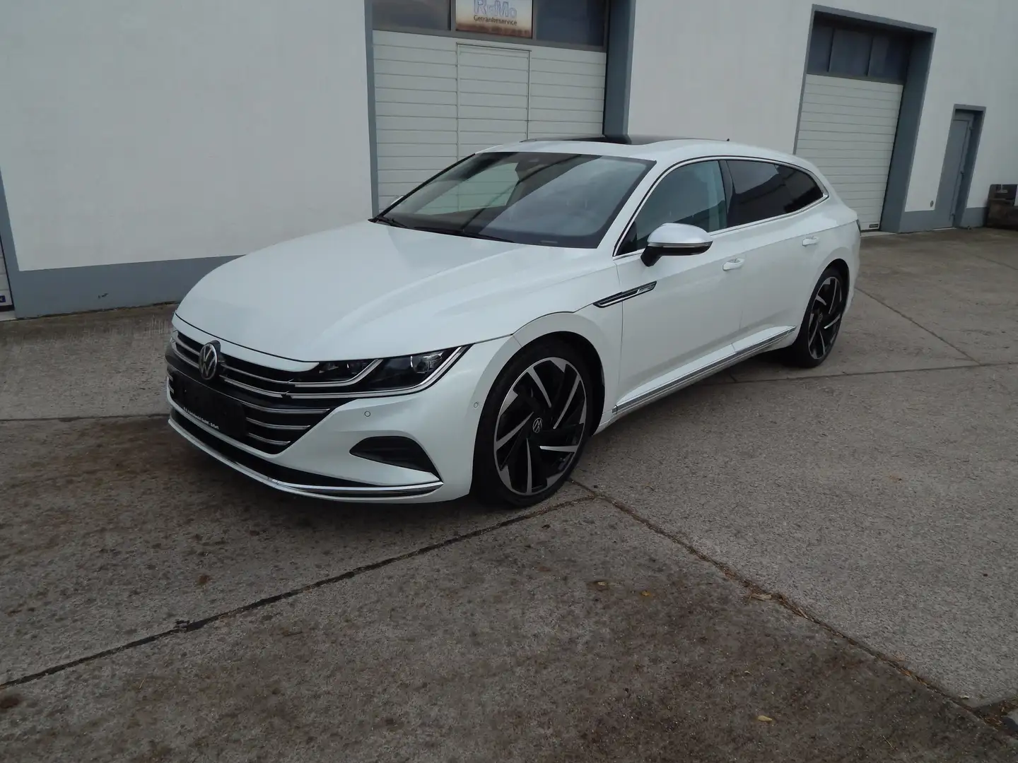 Volkswagen Arteon Elegance*1.HAND*LEDER*NAVI*55 TKM*LED*SITZH*LENKH* Bílá - 1