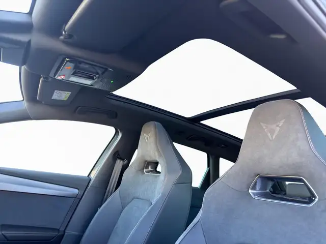 Cupra Leon view 10