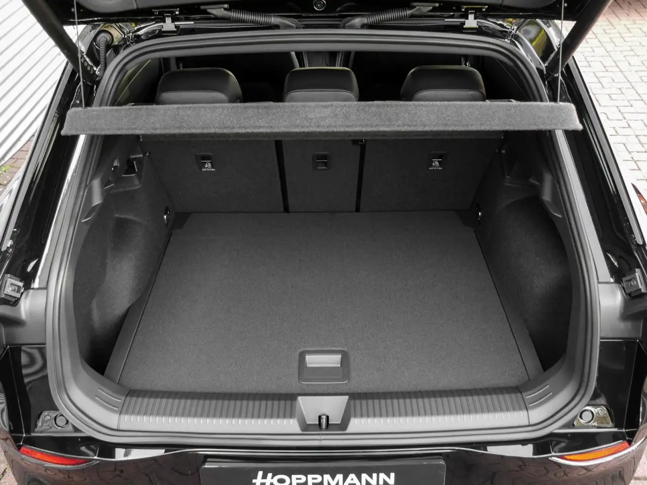 Volkswagen T-Roc Style 1.5 l eTSI OPF 110 kW (150 PS) 7-Gan 16