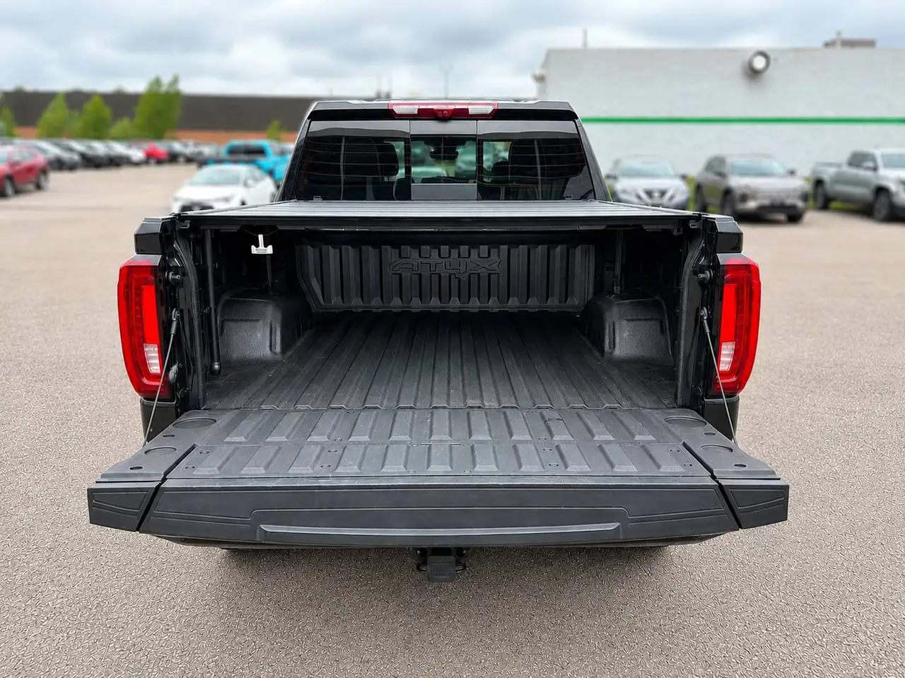 GMC Sierra 1500 снимка GMC Sierra 1500