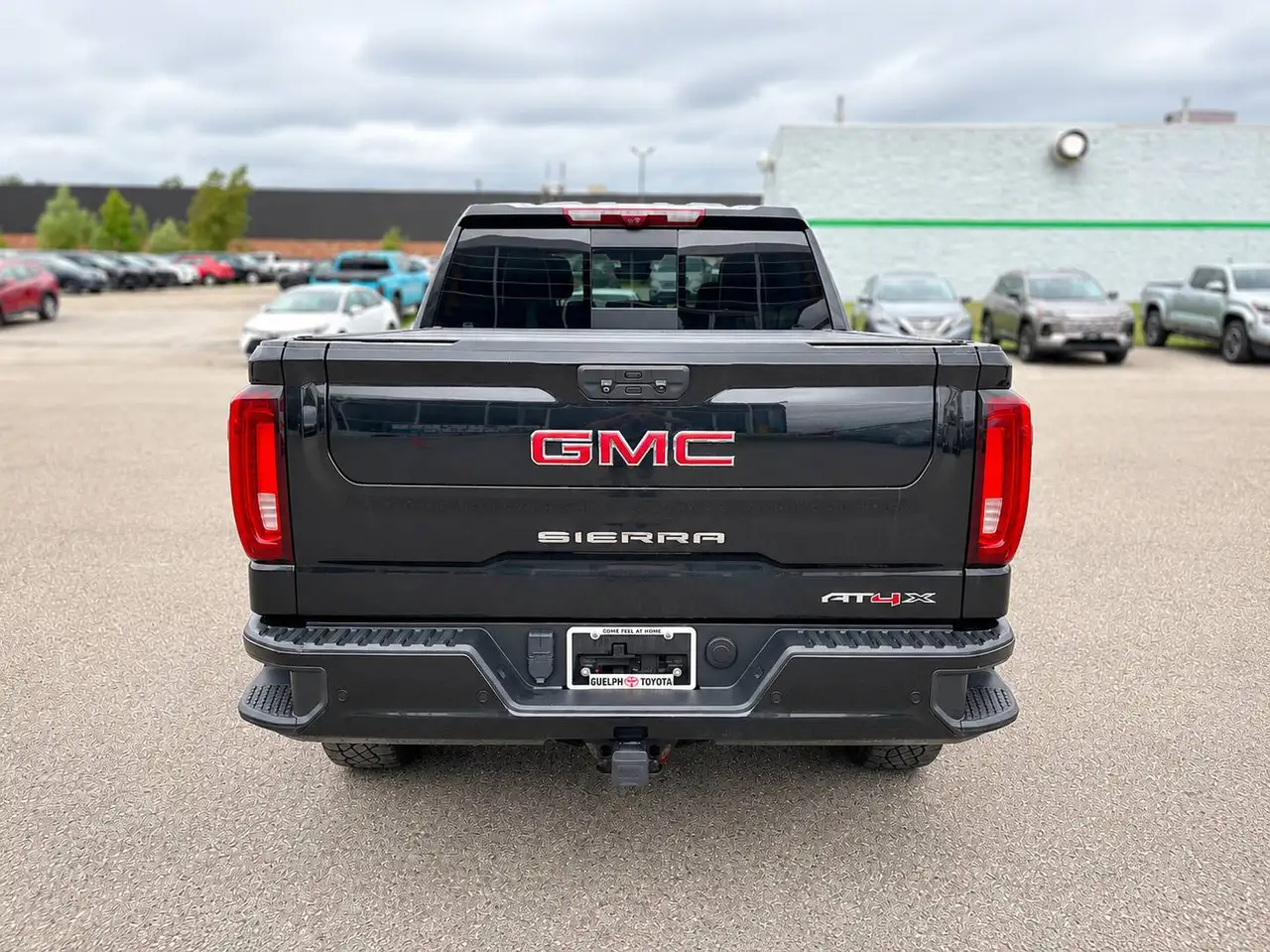 GMC Sierra 1500 снимка GMC Sierra 1500