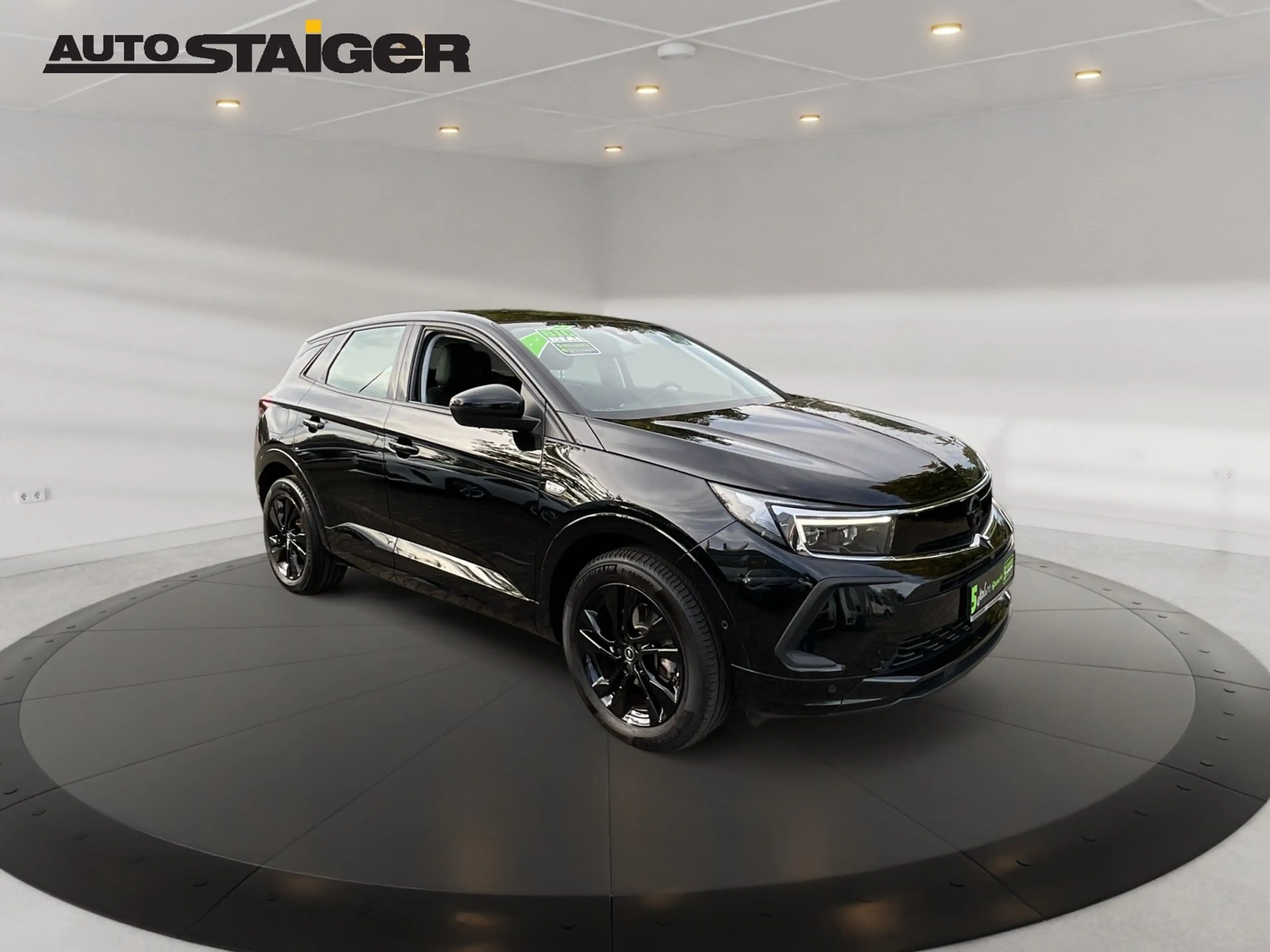 Opel Grandland 1.2 Turbo  GS Line Alcantara+LED+SHZ — photo 4