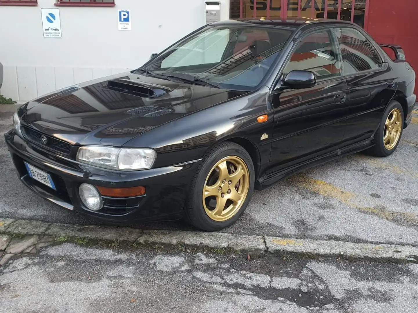 Subaru Impreza Impreza Berlina 2.0 turbo 4wd LIGHT Negro - 1