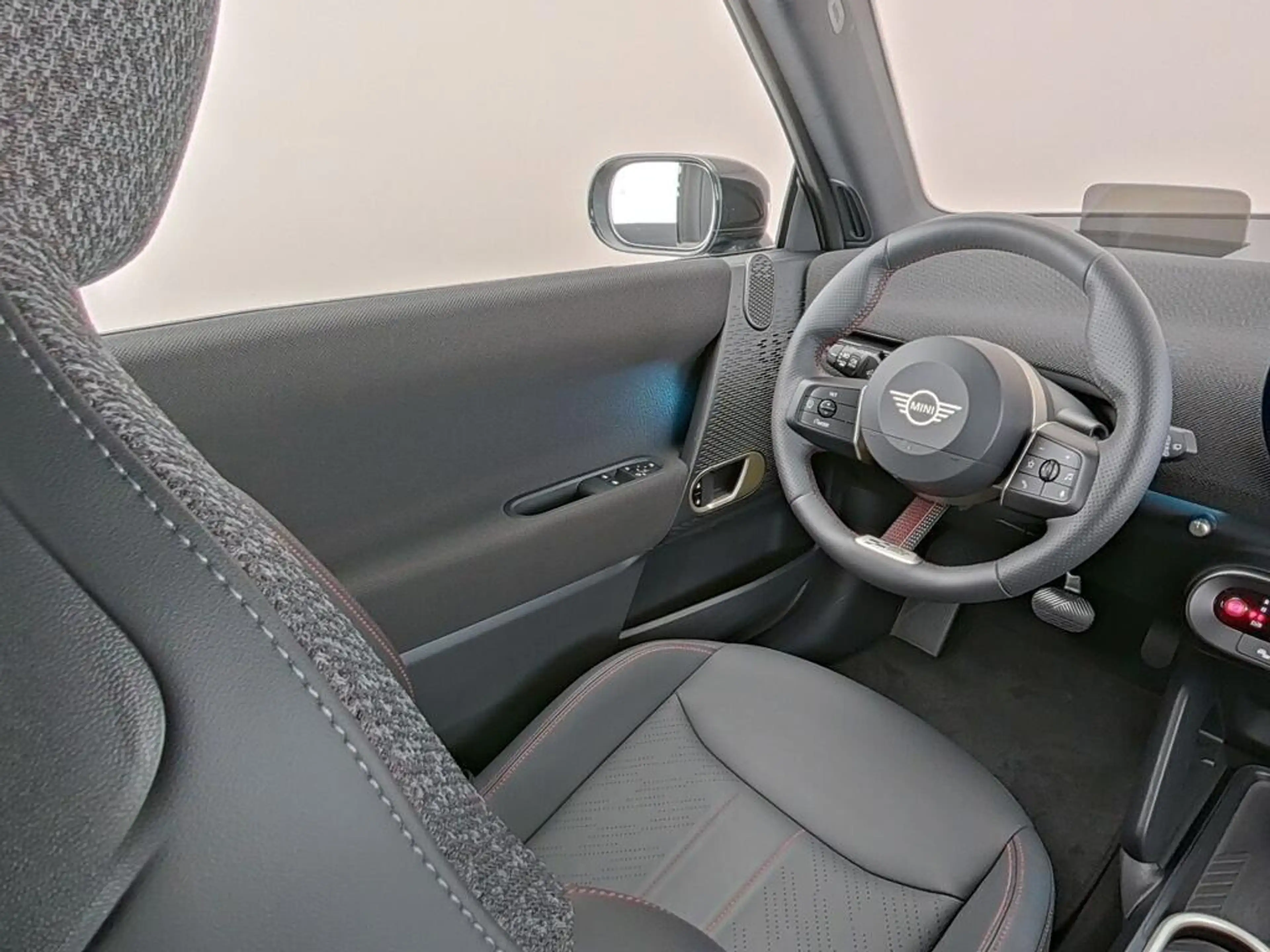 MINI John Cooper Works 3-Deurs SE Cooper M 54.2 kWh — photo 4