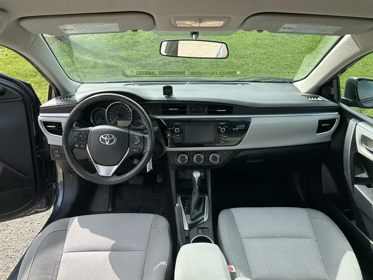 Toyota Corolla снимка Toyota Corolla