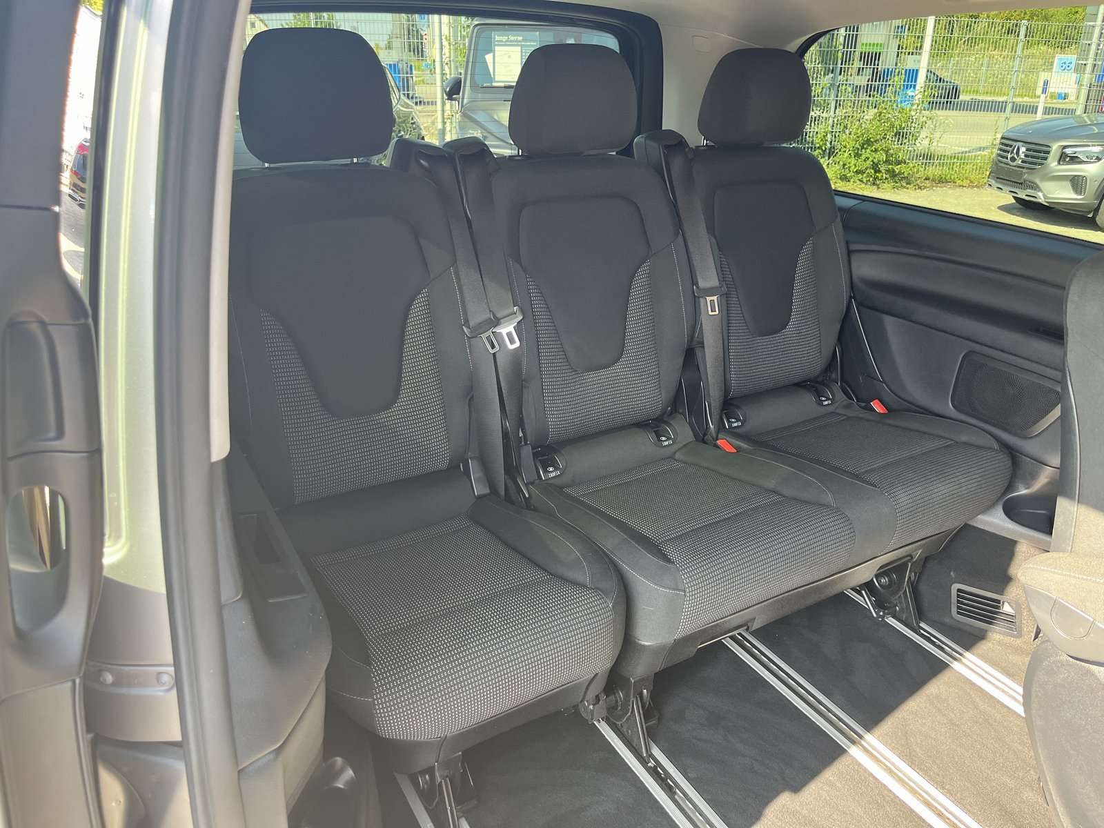 Mercedes-Benz V 250