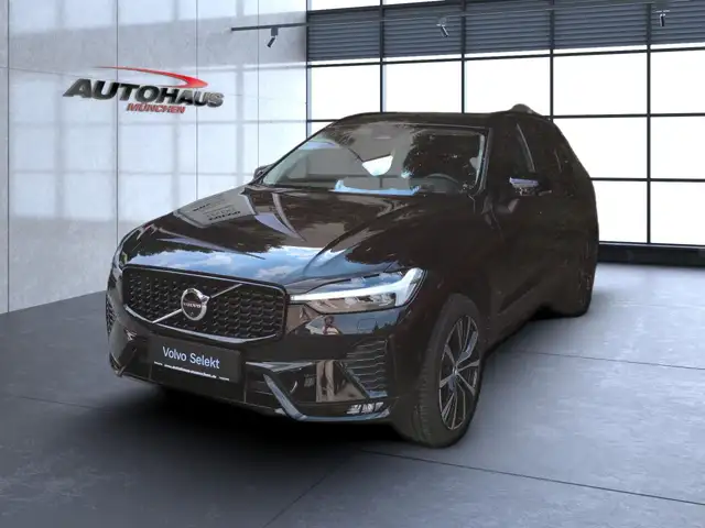 Volvo XC60 view 3
