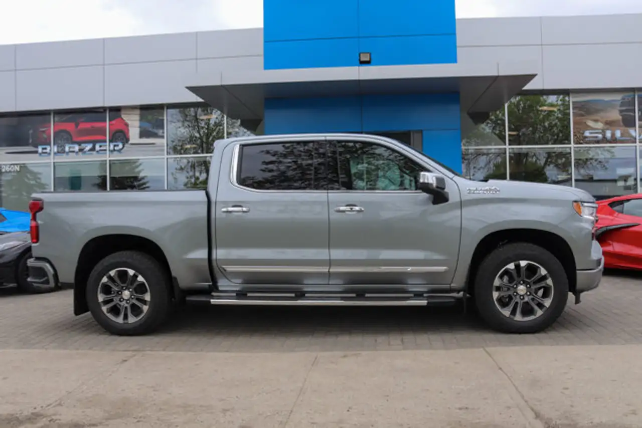 Chevrolet Silverado 1500 снимка Chevrolet Silverado 1500