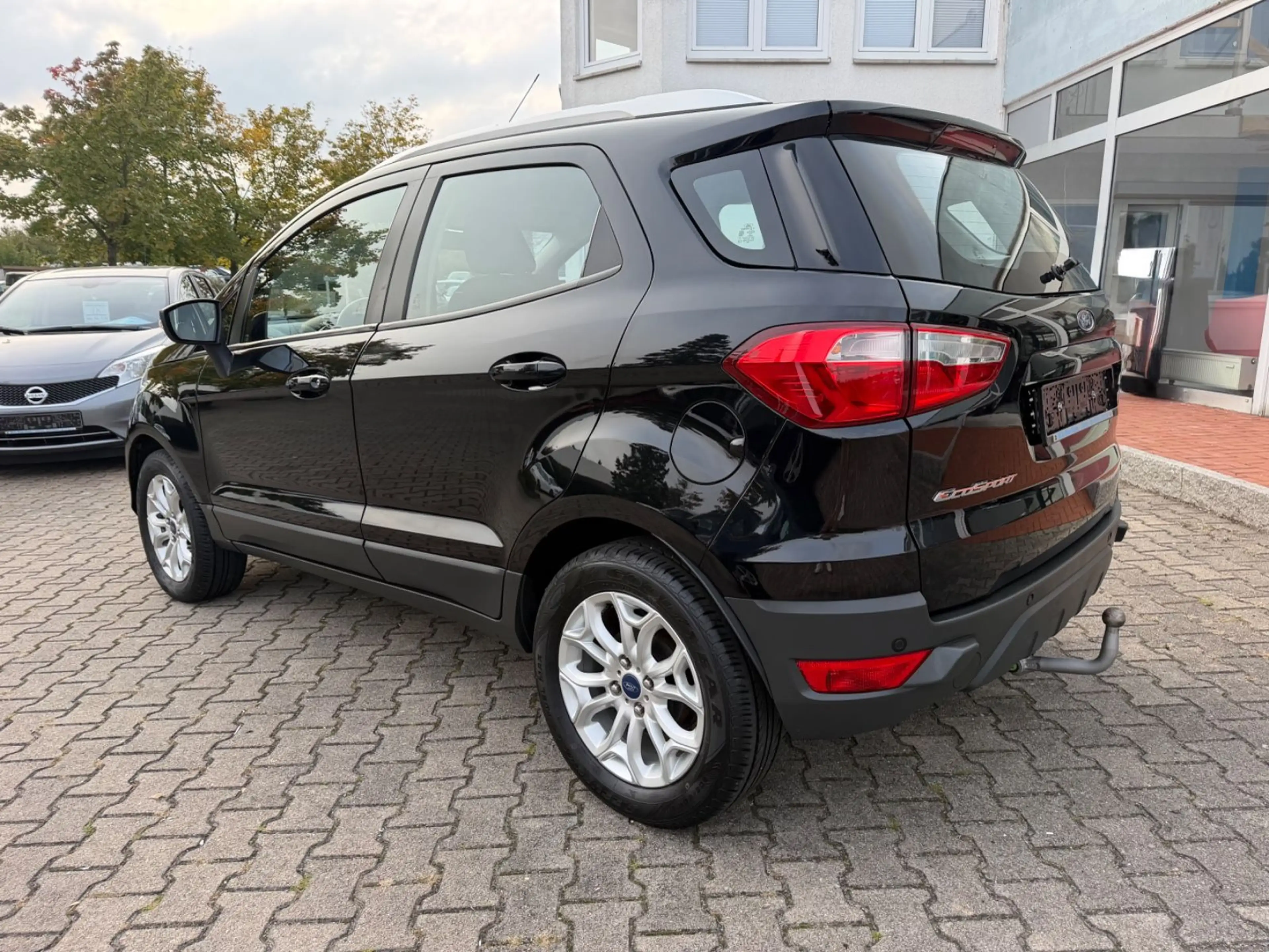 Ford EcoSport Trend — photo 6