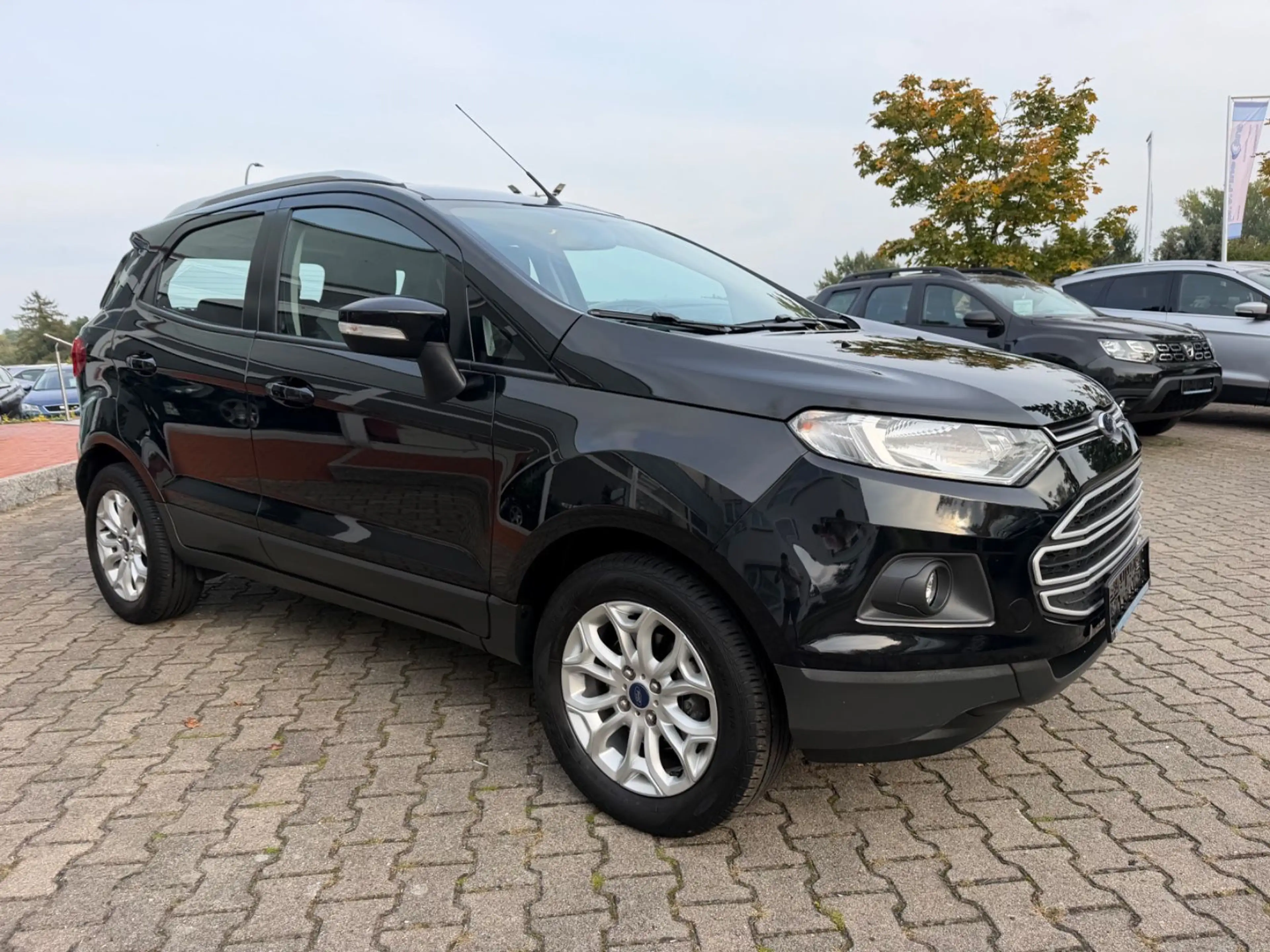 Ford EcoSport Trend — photo 3
