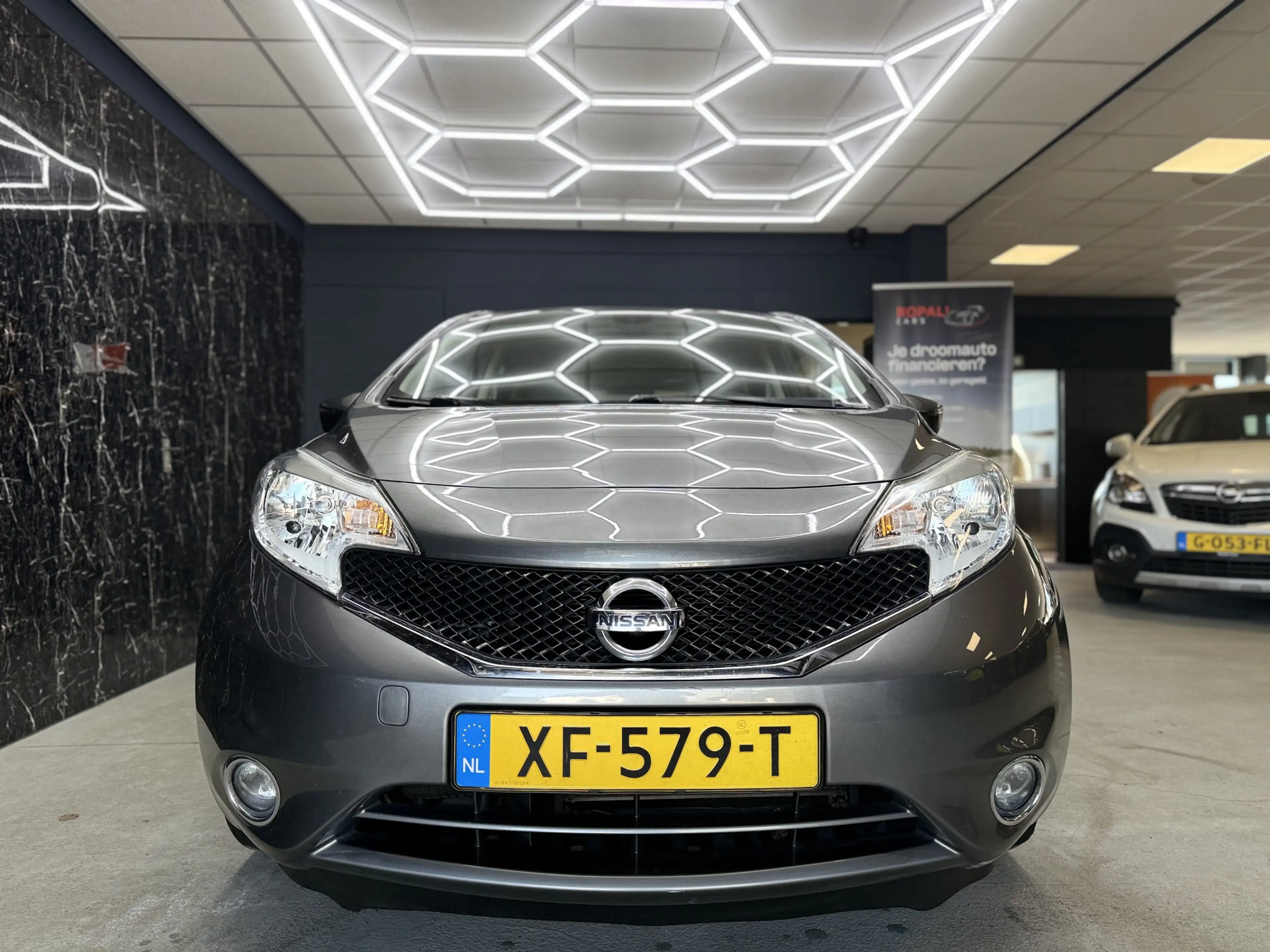 Nissan Note 1.2 DIG-S Connect Edition — photo 2